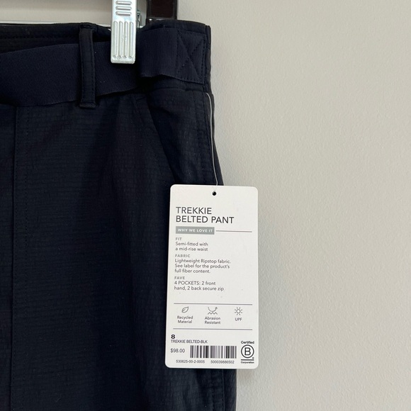 NWT Athleta Trekkie Belted Straight Leg Pant in Black, size 8 - Picture 5 of 13